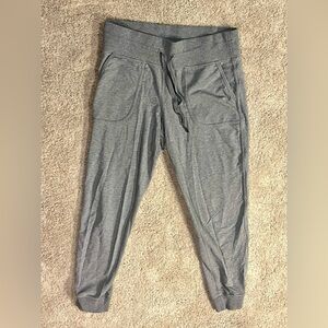 Lululemon Comfy As Sweat Pant Heathered Space Dye Gris Size 8